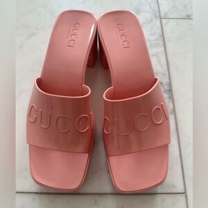 Pink Gucci mules rubber sandals